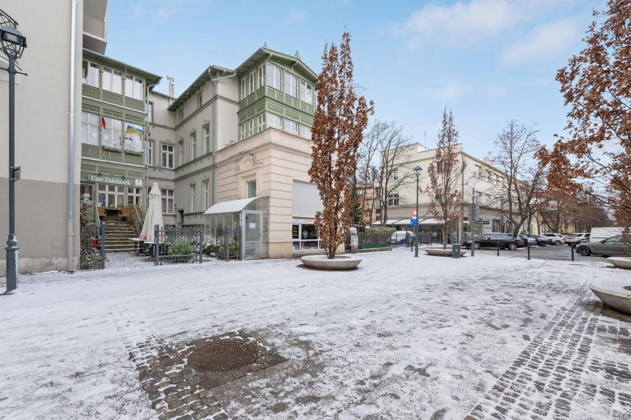 Grand - Centre Apartment *